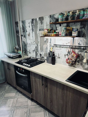 Продам трехкомнатную (3-комн.) квартиру, Куйбышева ул, 171, Калининград г