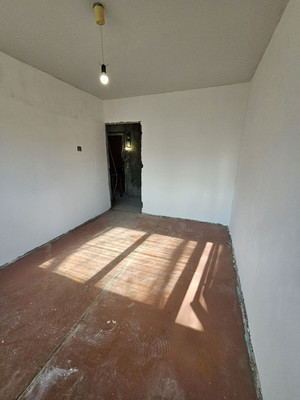 Продам двухкомнатную (2-комн.) квартиру, Партизана Германа ул, 24, Санкт-Петербург г