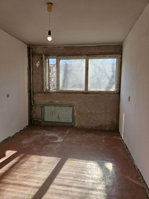 Продам двухкомнатную (2-комн.) квартиру, Партизана Германа ул, 24, Санкт-Петербург г