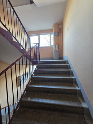 Продам двухкомнатную (2-комн.) квартиру, Партизана Германа ул, 24, Санкт-Петербург г