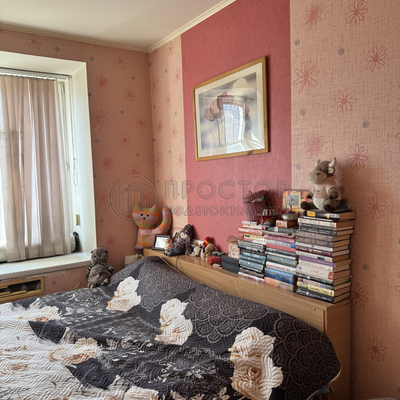 Продам двухкомнатную (2-комн.) квартиру, Нахимовский пр-кт, 42, Москва г