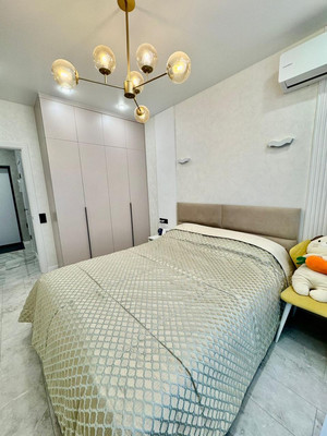 Продам двухкомнатную (2-комн.) квартиру, Котанова ул, 2к1, Новороссийск г