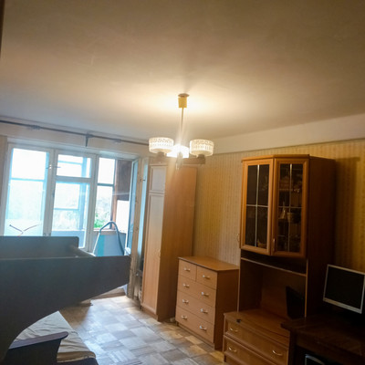 Продам трехкомнатную (3-комн.) квартиру, 2-я Комсомольская ул, 40к1, Санкт-Петербург г