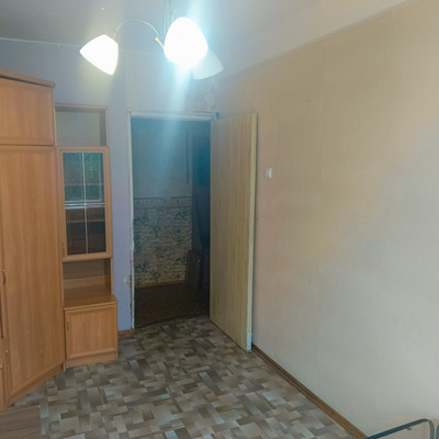 Продам трехкомнатную (3-комн.) квартиру, 2-я Комсомольская ул, 40к1, Санкт-Петербург г