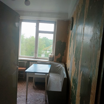Продам трехкомнатную (3-комн.) квартиру, 2-я Комсомольская ул, 40к1, Санкт-Петербург г