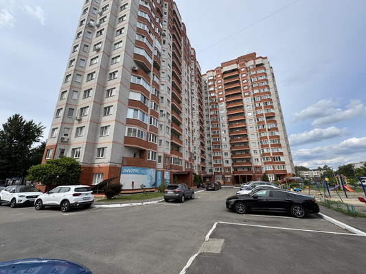 Продам однокомнатную (1-комн.) квартиру, Станке Димитрова пр-кт, 65, Брянск г