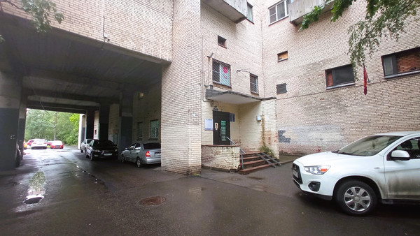 Продам однокомнатную (1-комн.) квартиру, Большевиков пр-кт, 33Ак1, Санкт-Петербург г