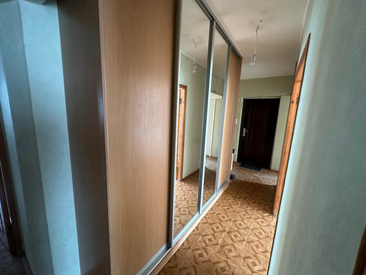 Продам трехкомнатную (3-комн.) квартиру, Зорге ул, 27/1, Ростов-на-Дону г