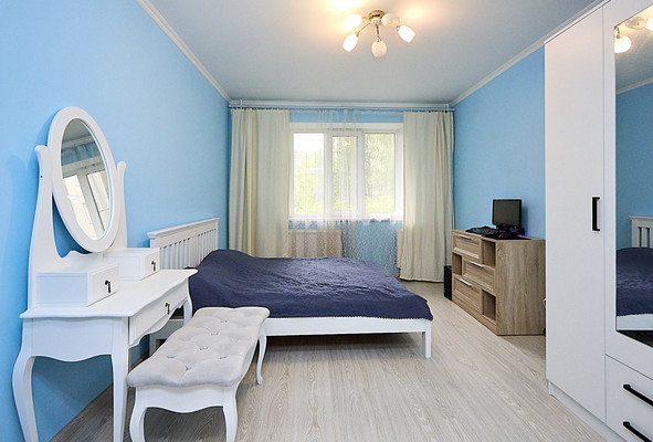 Продам трехкомнатную (3-комн.) квартиру, Испытателей пр-кт, 24ак1, Санкт-Петербург г