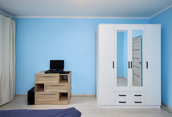 Продам трехкомнатную (3-комн.) квартиру, Испытателей пр-кт, 24ак1, Санкт-Петербург г