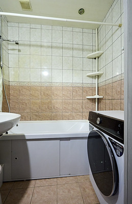 Продам трехкомнатную (3-комн.) квартиру, Испытателей пр-кт, 24ак1, Санкт-Петербург г