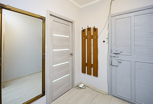 Продам трехкомнатную (3-комн.) квартиру, Испытателей пр-кт, 24ак1, Санкт-Петербург г
