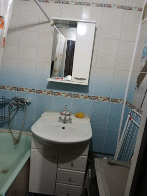 Продам трехкомнатную (3-комн.) квартиру, Малиновского ул, 18, Ростов-на-Дону г