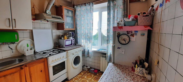 Продам двухкомнатную (2-комн.) квартиру, 2-я Краснодарская ул, 90, Ростов-на-Дону г