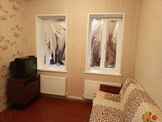 Продам дом, 2 мкр, Кропоткин г, 0 км от города