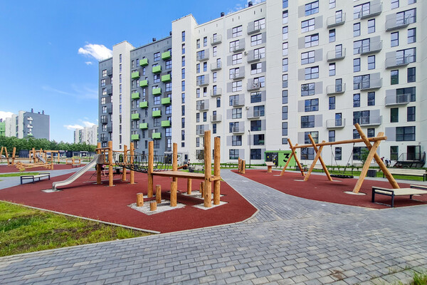 Продам двухкомнатную (2-комн.) , Блюхера ул, 125В, Челябинск г