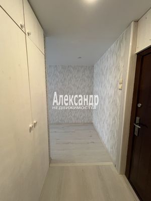 Продам однокомнатную (1-комн.) квартиру, Железнодорожная ул, 17, Каннельярви п. ж/д ст.