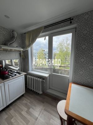 Продам однокомнатную (1-комн.) квартиру, Железнодорожная ул, 17, Каннельярви п. ж/д ст.