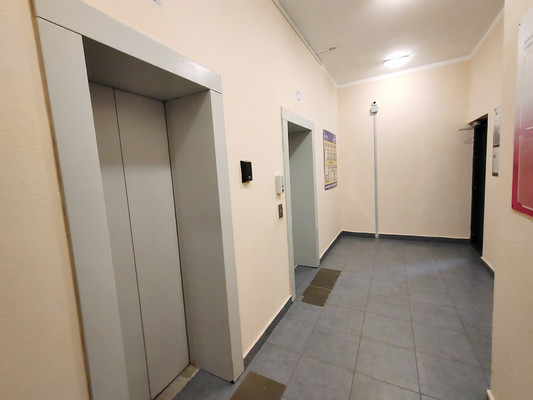 Продам однокомнатную (1-комн.) квартиру, Маршала Ерёменко ул, 5к1, Москва г
