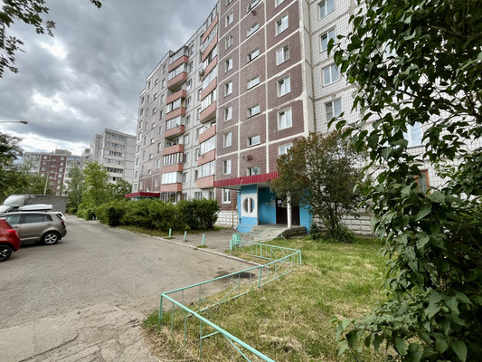 Продам двухкомнатную (2-комн.) квартиру, им Владимира Махалина мкр, 6, Дмитров г