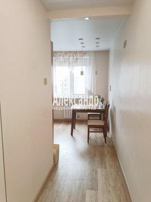 Продам однокомнатную (1-комн.) квартиру, Травяная ул, 6, Выборг г