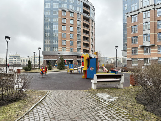 Продам двухкомнатную (2-комн.) квартиру, Пионерская ул, 50, Санкт-Петербург г