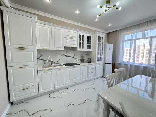 Продам двухкомнатную (2-комн.) квартиру, Шарданова ул, 52к3, Нальчик г