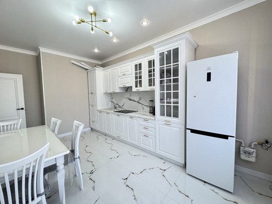 Продам двухкомнатную (2-комн.) квартиру, Шарданова ул, 52к3, Нальчик г