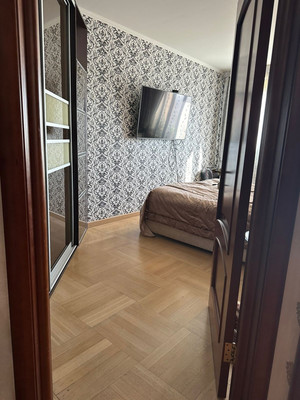 Сдам трехкомнатную (3-комн.) квартиру, Хорошёвское ш, 16к1, Москва г