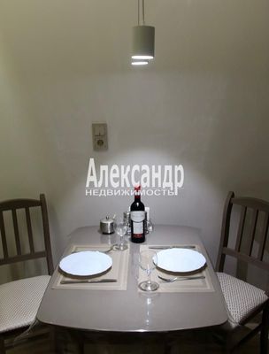 Продам однокомнатную (1-комн.) квартиру, Травяная ул, 6, Выборг г