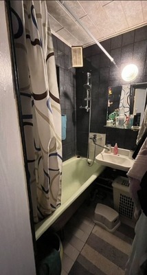 Продам трехкомнатную (3-комн.) квартиру, Добровольского ул, 10, Ростов-на-Дону г