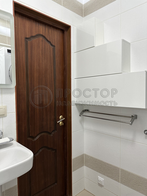 Продам трехкомнатную (3-комн.) квартиру, Бойцовая ул, 18к4, Москва г