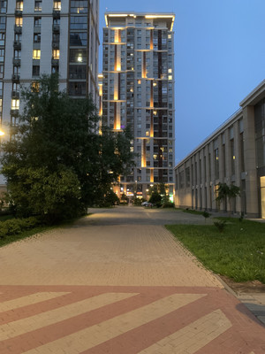 Сдам трехкомнатную (3-комн.) квартиру, Лазоревый проезд, 5к5, Москва г