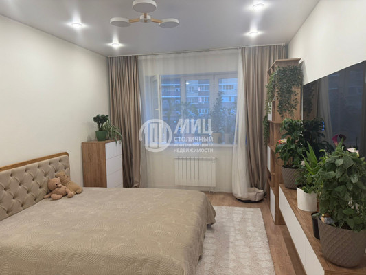 Продам однокомнатную (1-комн.) квартиру, Набережная ул, 33, Долгопрудный г