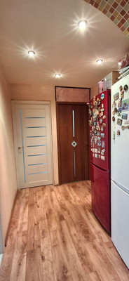 Продам трехкомнатную (3-комн.) квартиру, Кораблестроителей пр-кт, 32, Нижний Новгород г