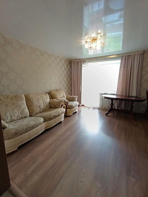 Продам трехкомнатную (3-комн.) квартиру, Шмидта ул, 20, Иркутск г