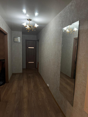 Продам трехкомнатную (3-комн.) квартиру, Шмидта ул, 20, Иркутск г