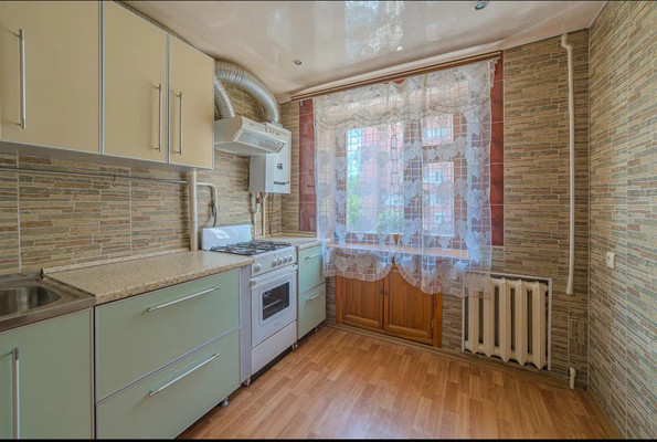 Продам двухкомнатную (2-комн.) квартиру, Ставского ул, 29, Пенза г