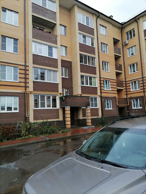 Продам трехкомнатную (3-комн.) квартиру, Школьная ул, 2А, Лесной п