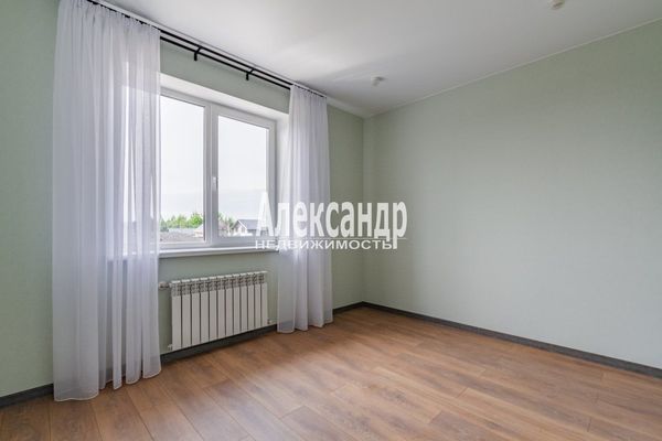 Продам дом в поселке Петровские Сады, Черемуховая ул, 7, Матокса д, 15 км от города