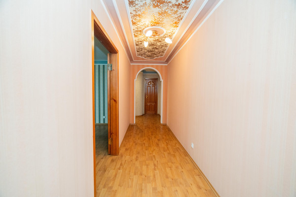 Продам двухкомнатную (2-комн.) квартиру, Победы б-р, 43, Воронеж г