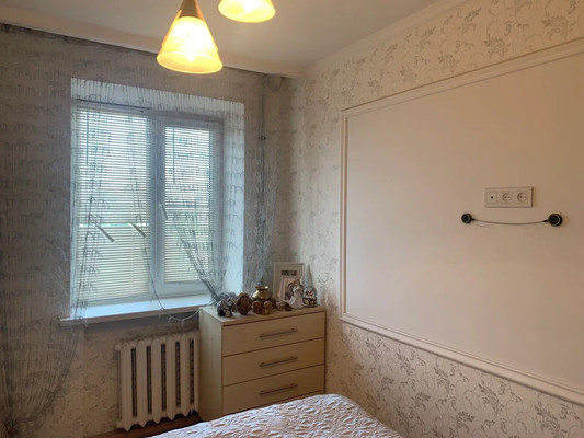 Продам трехкомнатную (3-комн.) квартиру, им. Селезнева ул, 126, Краснодар г