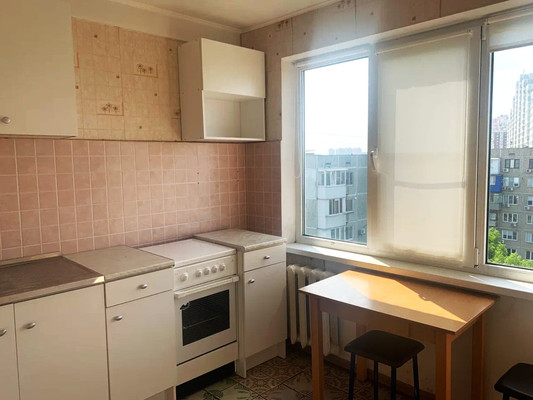 Продам двухкомнатную (2-комн.) квартиру, им. Селезнева ул, 120, Краснодар г
