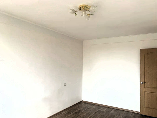Продам двухкомнатную (2-комн.) квартиру, им. Селезнева ул, 120, Краснодар г