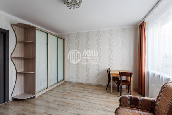 Продам однокомнатную (1-комн.) квартиру, Березовая ул, 11, Видное г