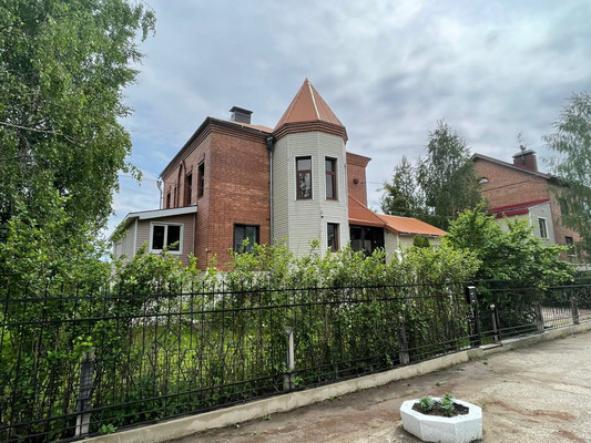 Продам коттедж, Набережная ул, 41, Сыктывкар г, 0 км от города