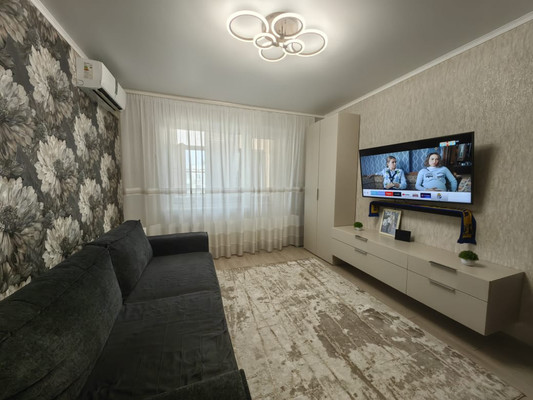 Продам однокомнатную (1-комн.) квартиру, Западный пер, 1, Волгодонск г