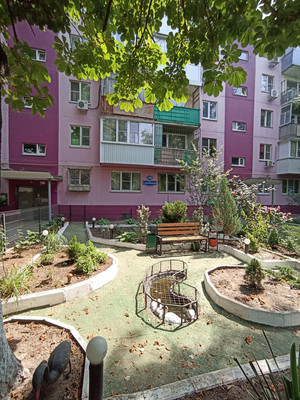 Продам двухкомнатную (2-комн.) квартиру, 2-я Краснодарская ул, 159, Ростов-на-Дону г