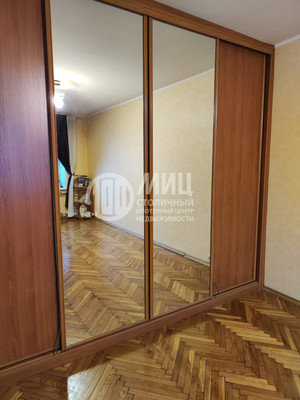 Продам однокомнатную (1-комн.) квартиру, Большая Черёмушкинская ул, 11к1, Москва г