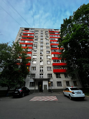 Продам однокомнатную (1-комн.) квартиру, Болотниковская ул, 40к2, Москва г